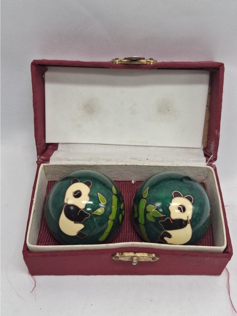 Vintage Boxed Chinese Baoding Stress Balls Pandas Chime Sound - Green